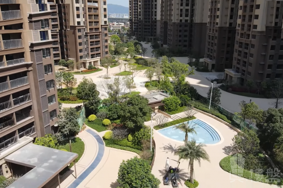 中山雅居乐万象郡峰汇，首期5万(减)，即买即住，香港银行按揭，最新价单