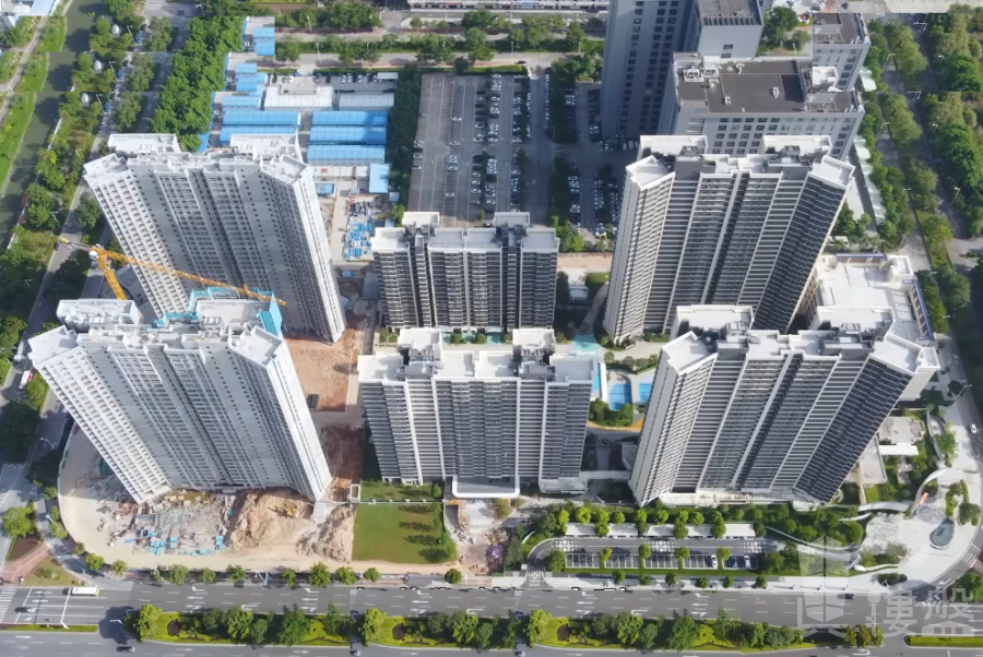 中山越秀建发玺樾，首期5万（减），现楼即住，香港银行按揭，最新价单，中港专车免费上门接载看房
