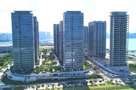 珠海世茂港珠澳口岸城，首期5万(减)，港珠澳大桥关口上盖物业，香港银行按揭，最新价单，中港专车免费上门接载睇楼
